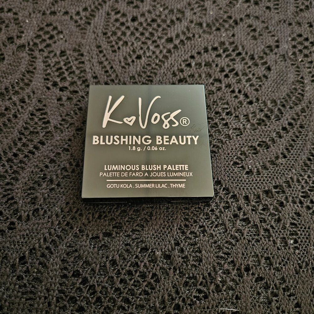 🤩3/$15! NEW K Voss Blushing Beauty Luminous Blush Palette in "Rosy"